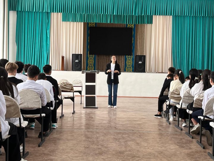 Дін мәселелерін зерттеу орталығының маманы ақпараттық-түсіндірме жұмысын өткізді.
